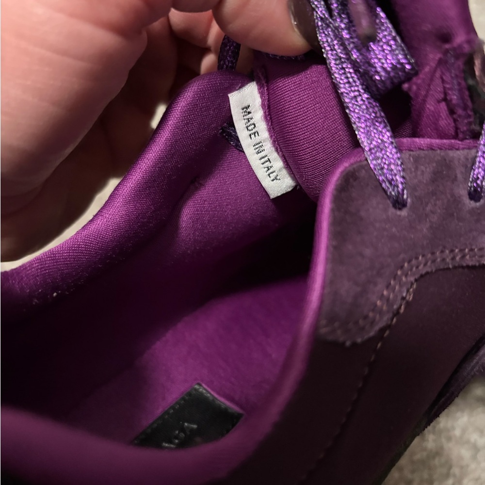 LAST CHANCE Balenciaga Women's Dark Purple leather and suede Sneakers - Picture 9 of 10